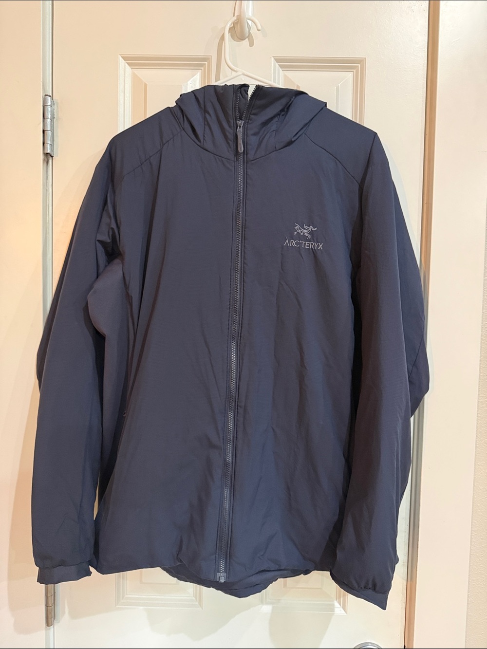 Arc’teryx Atom LT hoodie Navy Blue